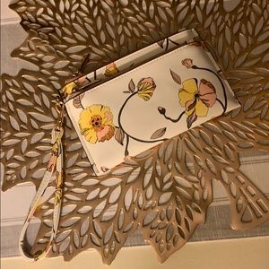 Floral clutch
